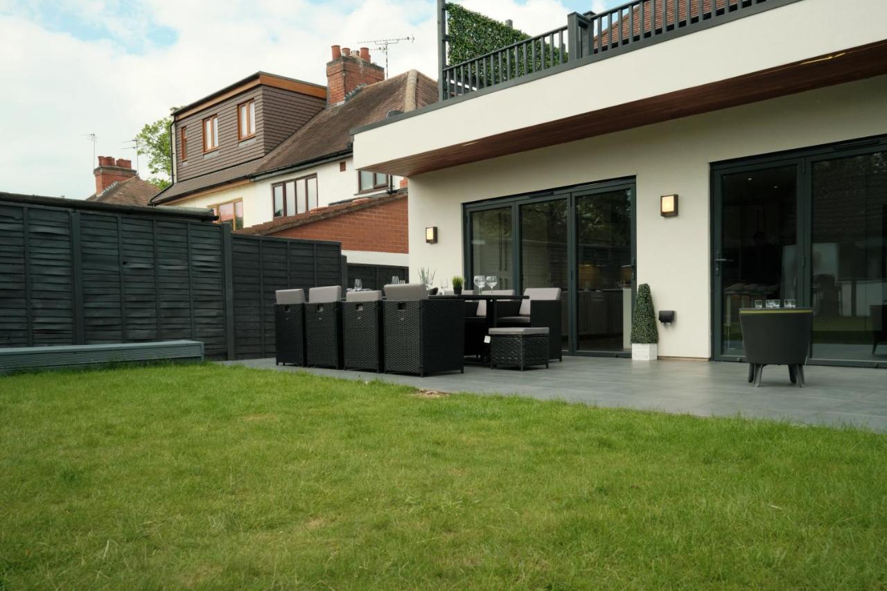 Modern Spacious House - Sleeps 16, Free Parking, Sun Terrace Nuneaton Ngoại thất bức ảnh
