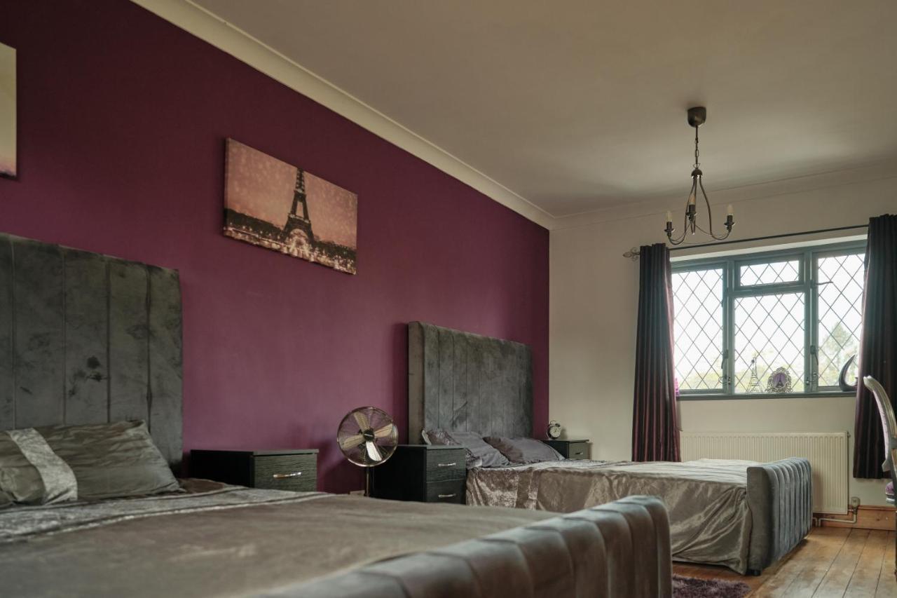 Modern Spacious House - Sleeps 16, Free Parking, Sun Terrace Nuneaton Ngoại thất bức ảnh